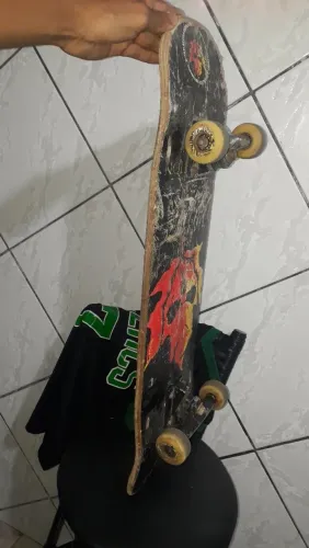 Skate completo + shape Novo e chave t
