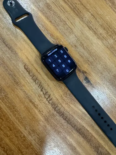 Apple Watch Series 8