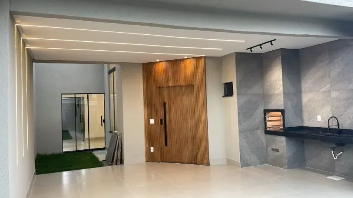 Casa a venda proximo ao garavelo, imperdível em localização privilegiada