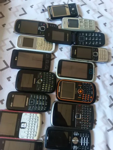 Celulares antigos colecionador funcionando 