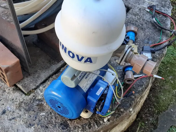 Bomba d água pressurizador inox ótimo