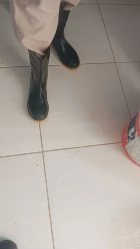 Serviço de pedreiro e pinturas em gerais