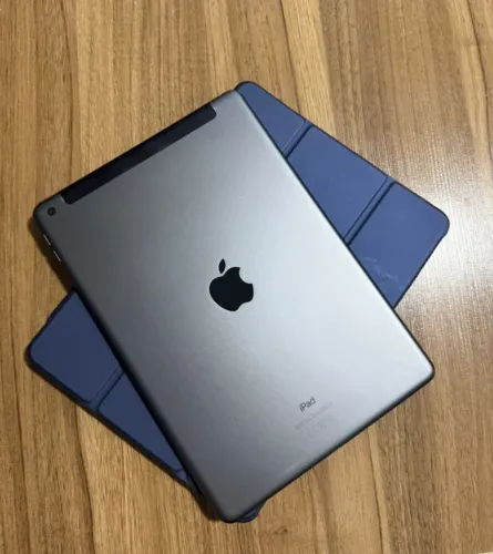 IPAD 8 IOS 26.5