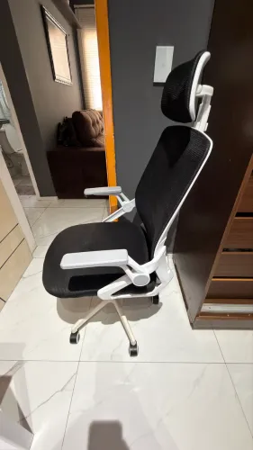Cadeira de escritório respirável