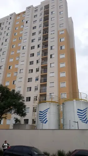 Alugo Apto 2 dorms próximo Metrô Tiradentes