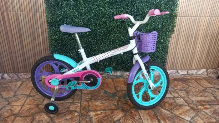 Bicicleta Caloi Ceci Aro 16
