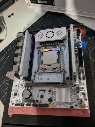 KIT XEON E5 2680v4 + 16Gb de RAM ddr4