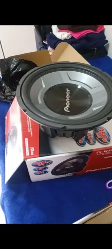 Par de Subwoofer Pioneer 