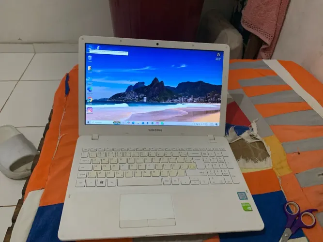 Vendo notebook Samsung