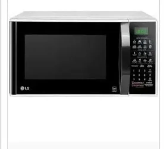 Vendo um microondas LG 30 litro na cor branca