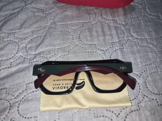 Vendo oculos da Gucci original