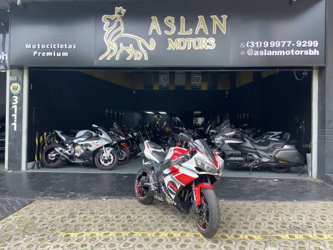 Yamaha Yzf r-1 1000 2008