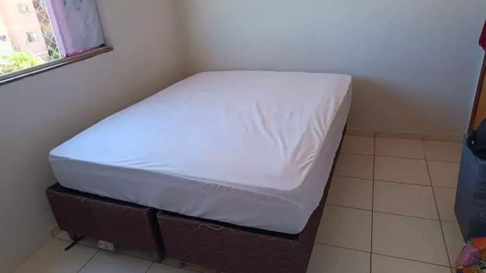 Cama Queen 