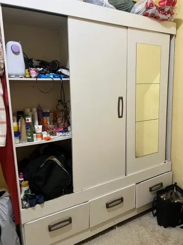 Guarda roupa 