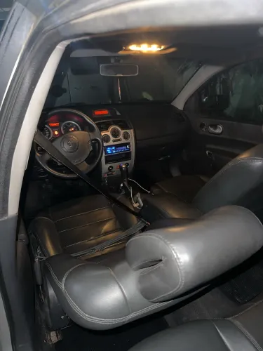 Renault Megane Sedan Dynamique Hi-flex 1.6 16V 2009