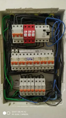Prestador de serviços elétricos e idraulico