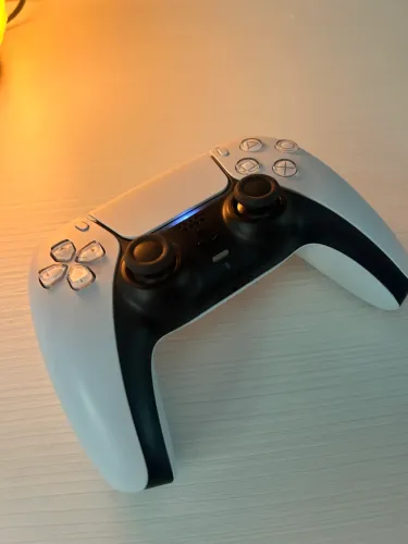 PLAYSTATION 5 À VENDA