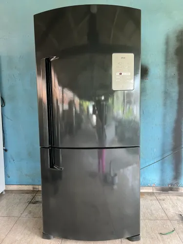 Geladeira BRASTEMP INVERSE Frost Free 573L
