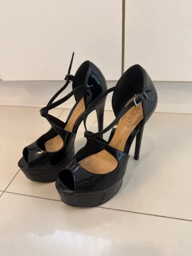 Salto Schutz meia pata preto