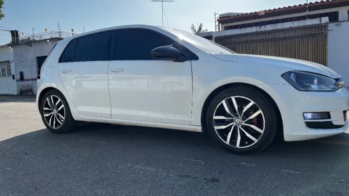 Jogo de rodas completo Vw Madri Original aro 17 com pneus novos 225/45