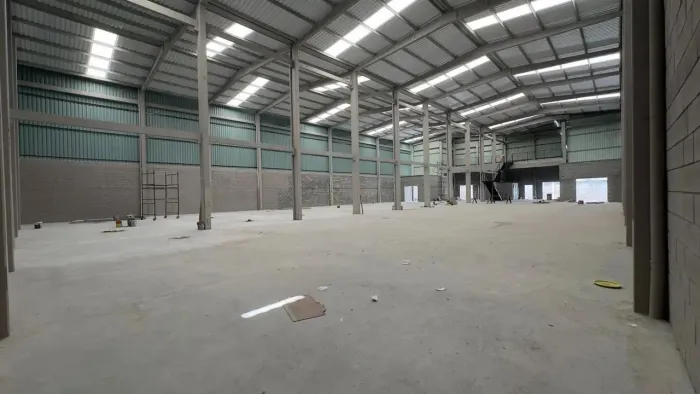 IMOVEL LOGISTICO 1700M²