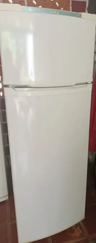 Geladeira Consul 330 Lts