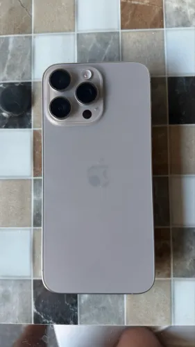 iPhone 15 Pro Max 256GB Titânio Natural