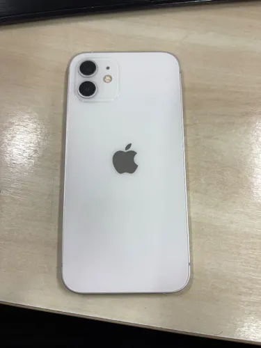 iPhone 12 Usado
