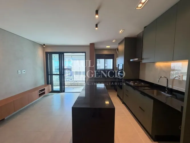 Apartamento para Locação com 3 Quartos, completo de Ar condicionado em Londrina