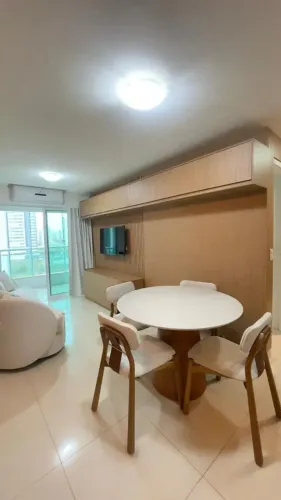 ALUGO APARTAMENTO MOBILIADO COM VISTA MAR NA PONTA DO FAROL