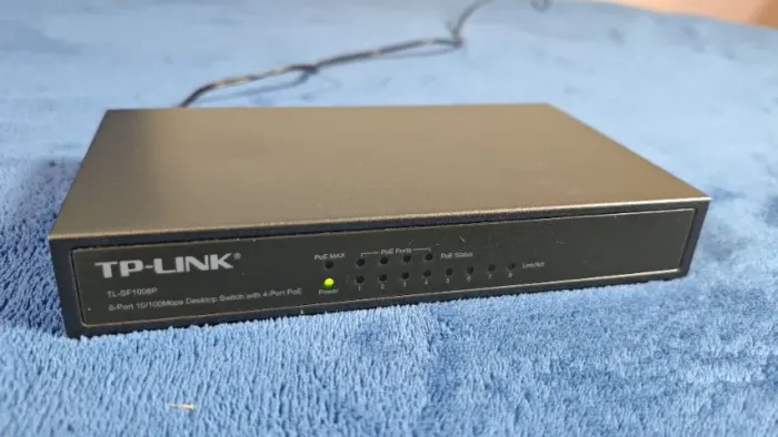 Switch Fast Ethernet TP-Link TL-SF1008P