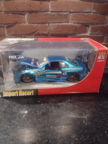 Nissan Skyline GTR R34 1:24 Jada 1/24 Import Racer Burago