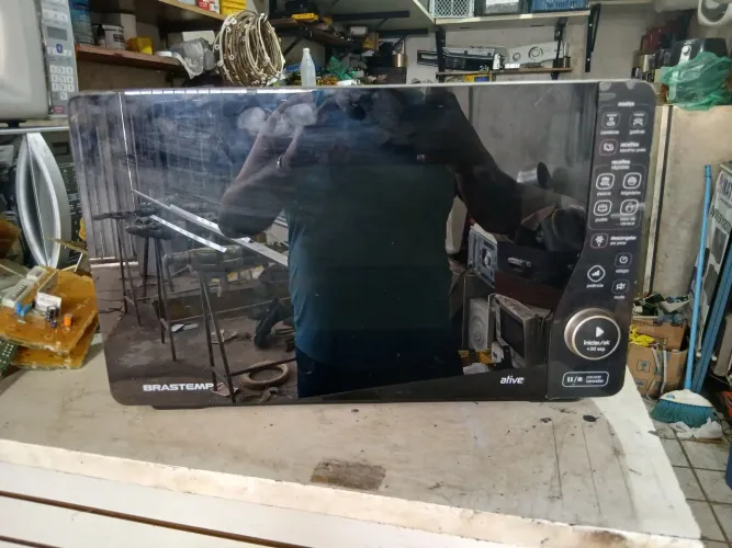 Micro-ondas Brastemp ative semi novo