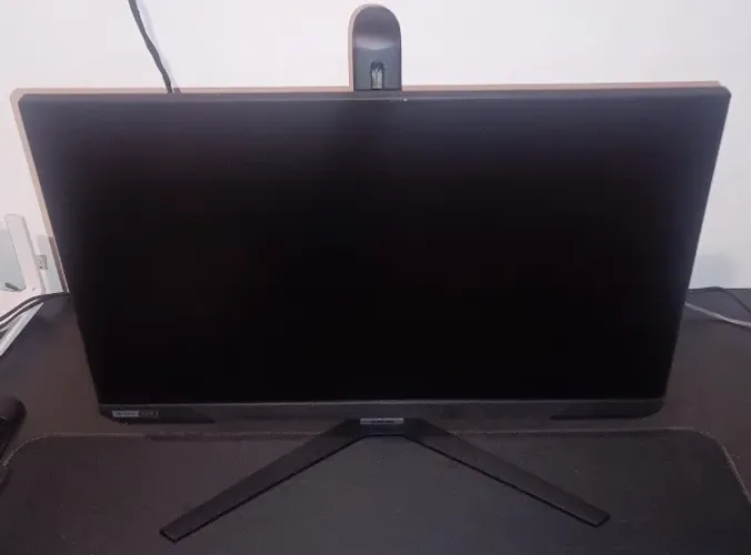 Monitor Gamer Samsung Odyssey G40 25" 240Hz IPS 1ms