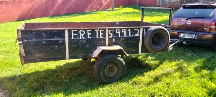 Fretes e mudanças .