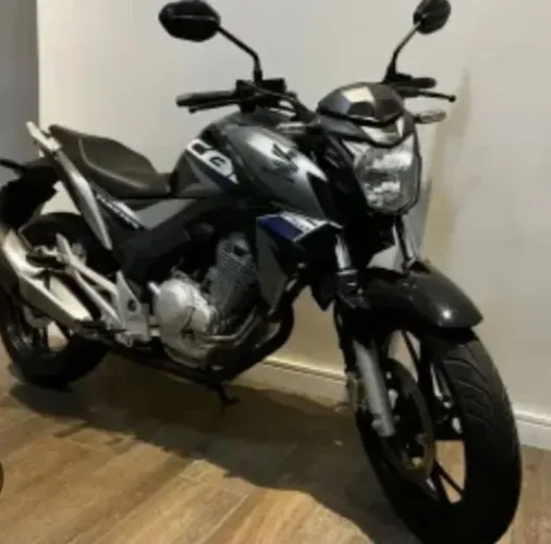 Moto estra pra pessoas exigente