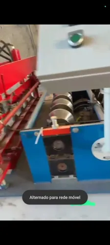 Máquina perfiladeira de telhas