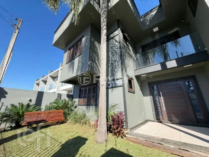Casa à venda Rua Esperança, Vila Parque Brasília - Cachoeirinha