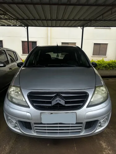 Citroen C3 GLX 1.4/ GLX Sonora 1.4 Flex 8V 5P 2010