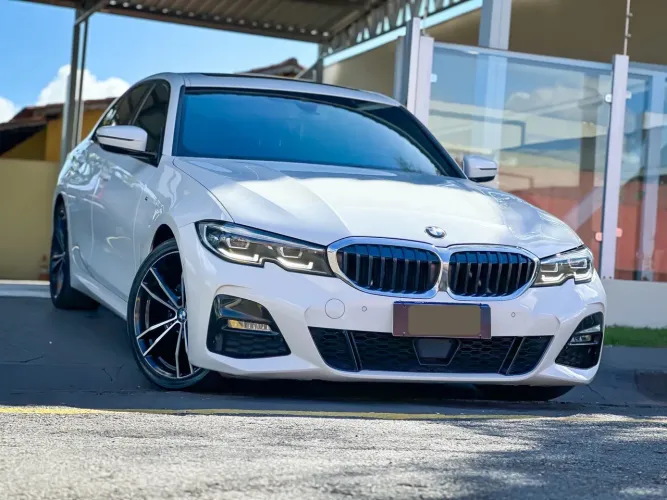 BMW 320I A 2.0 TB M Sport Activeflex 16V 4P 2022