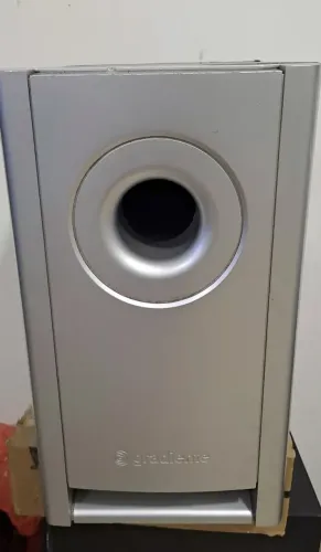 Caixa de sub para home theater gradiente