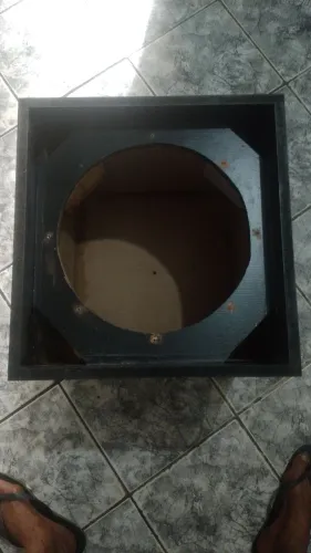  Caixa nova compensado 18 mm pra grave de 15 polegadas 