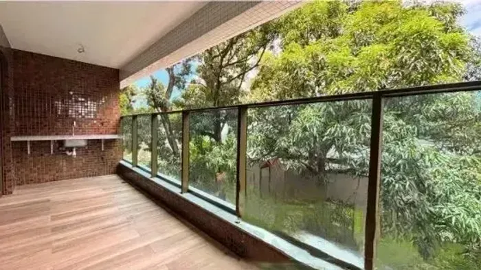 Imóvel para venda possui 123 metros quadrados com 3 quartos em Parnamirim - Recife - PE