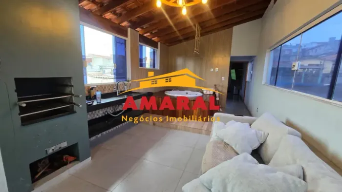 Sobrado Completo à Venda em Suzano - Conforto, Espaço e Excelente Localização!