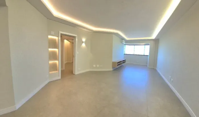 ÓTIMO APARTAMENTO- 3 QRTS ,SENDO 1 SUITE- ZONA 1- ANDAR ALTO -VISTA PARQ INGÁ E CATEDRAL