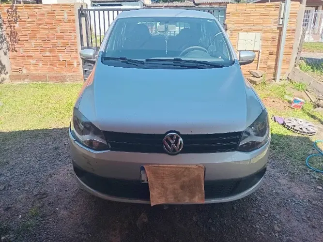 Volkswagen Fox 1.0 MI Total Flex 8V 5P 2013