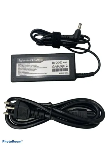 Carregador Samsung para notebook 5.5mm x 3.0mm, 19V - 3.16A em Ponta Grossa.