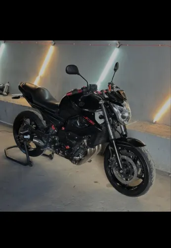 Vende-se XJ6 top