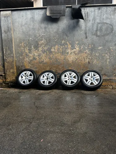 RODAS GOLF G2 ARO 15