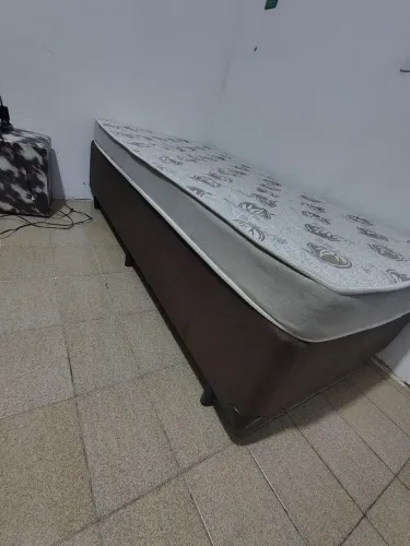 Cama de solteiro box